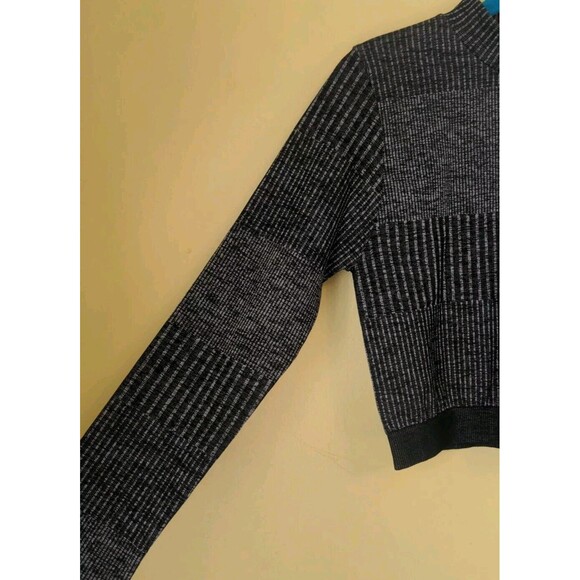 Fabletics Women's Crop Top Juliana Seamless L/S Ribbed Heather Running Sz Large - Picture 2 of 7